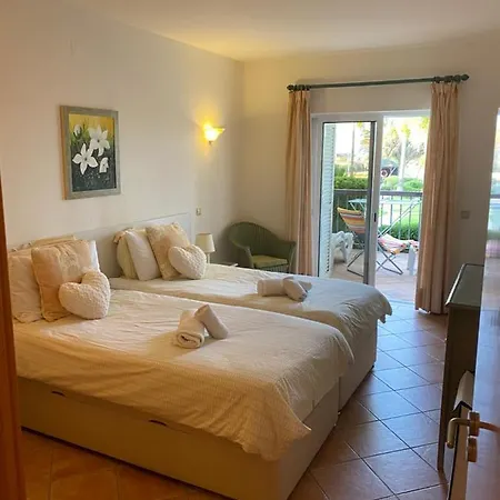 One Bedroom In Clube Ria With Beautiful View 알보르